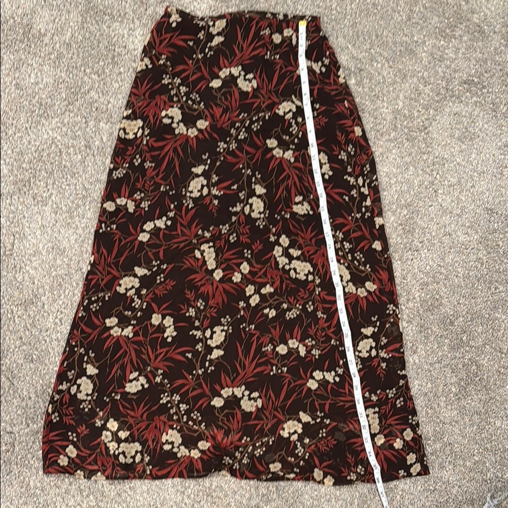 Express Floral Print Skirt - Red and Black